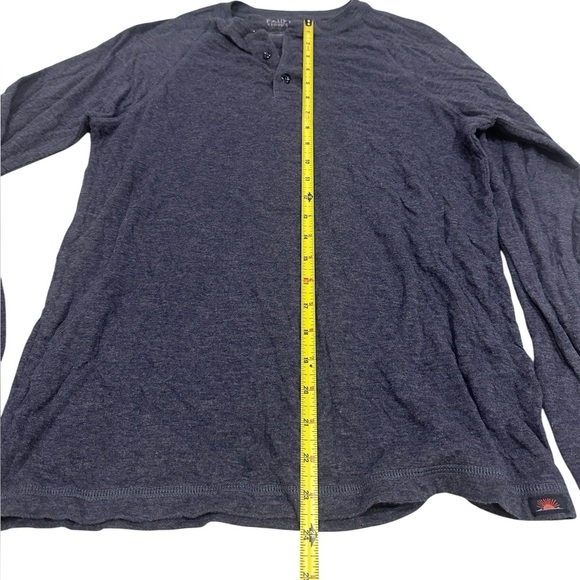 Faherty Long-Sleeve Cloud Henley - Baltic Navy Heather - Picture 9 of 9